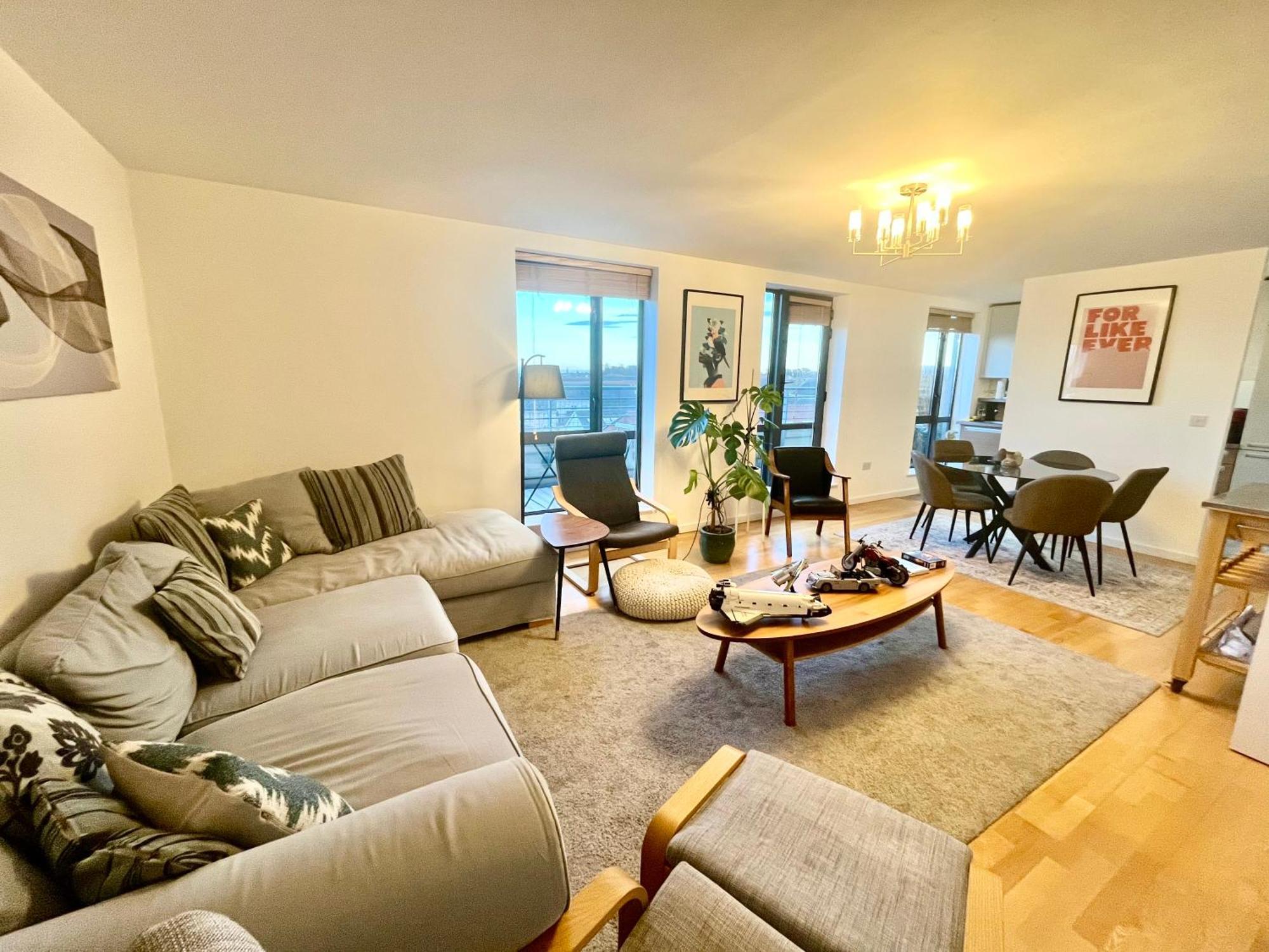 Séjour chez l'habitant Exclusive King-size Bed Comfort With Serene Garden View *